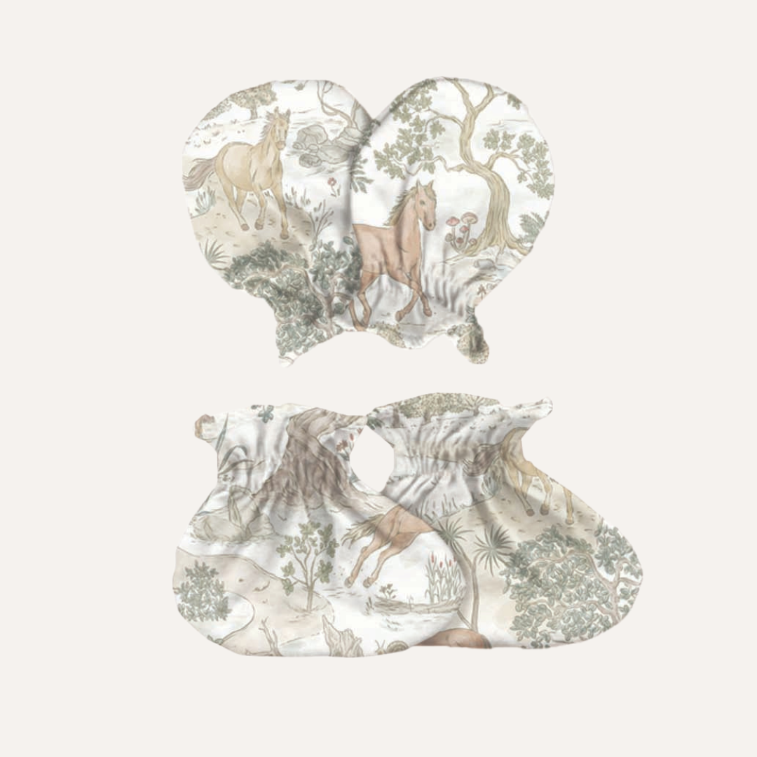 Mittens & Booties in Cheval Dreams