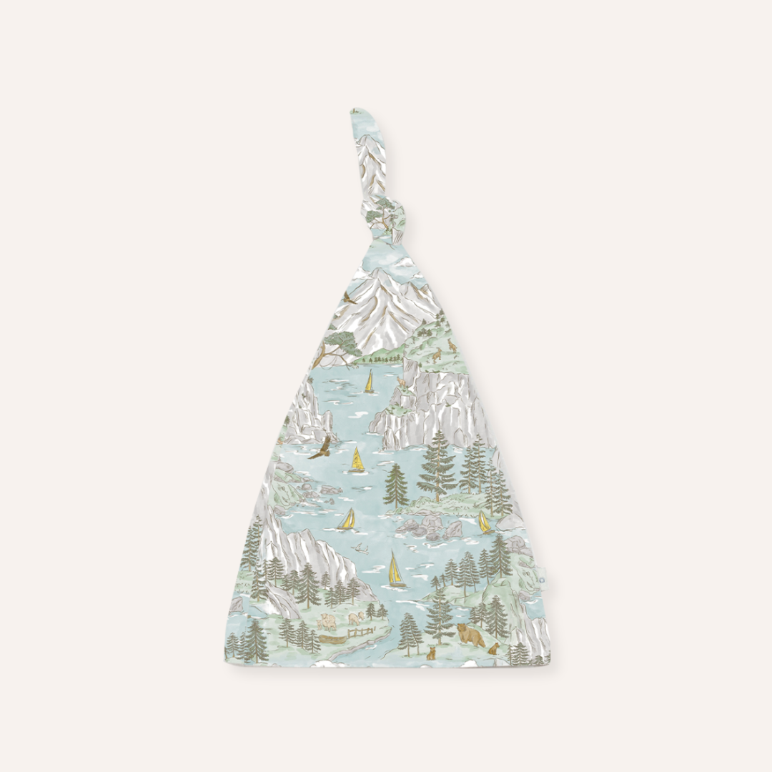 Knotted Hat in By the Coast