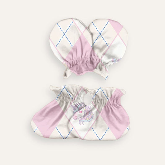 Barbie Mittens & Booties in Iconic Diamond