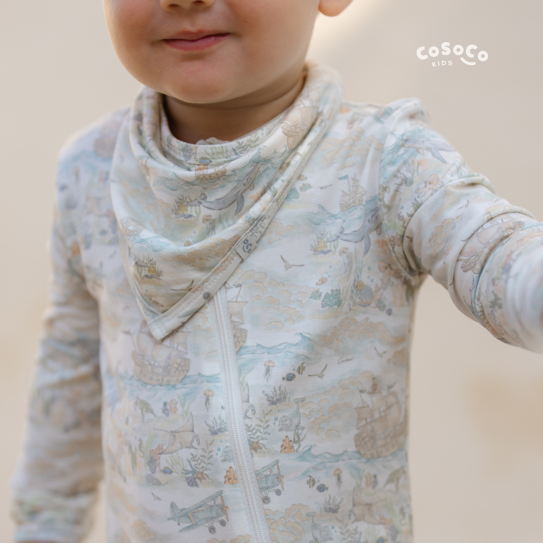 Triangle Bib in Salt Air