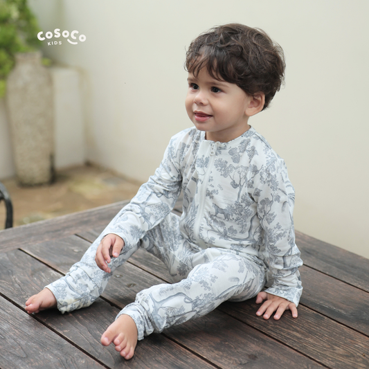 Sleepsuit in Jungle Toile