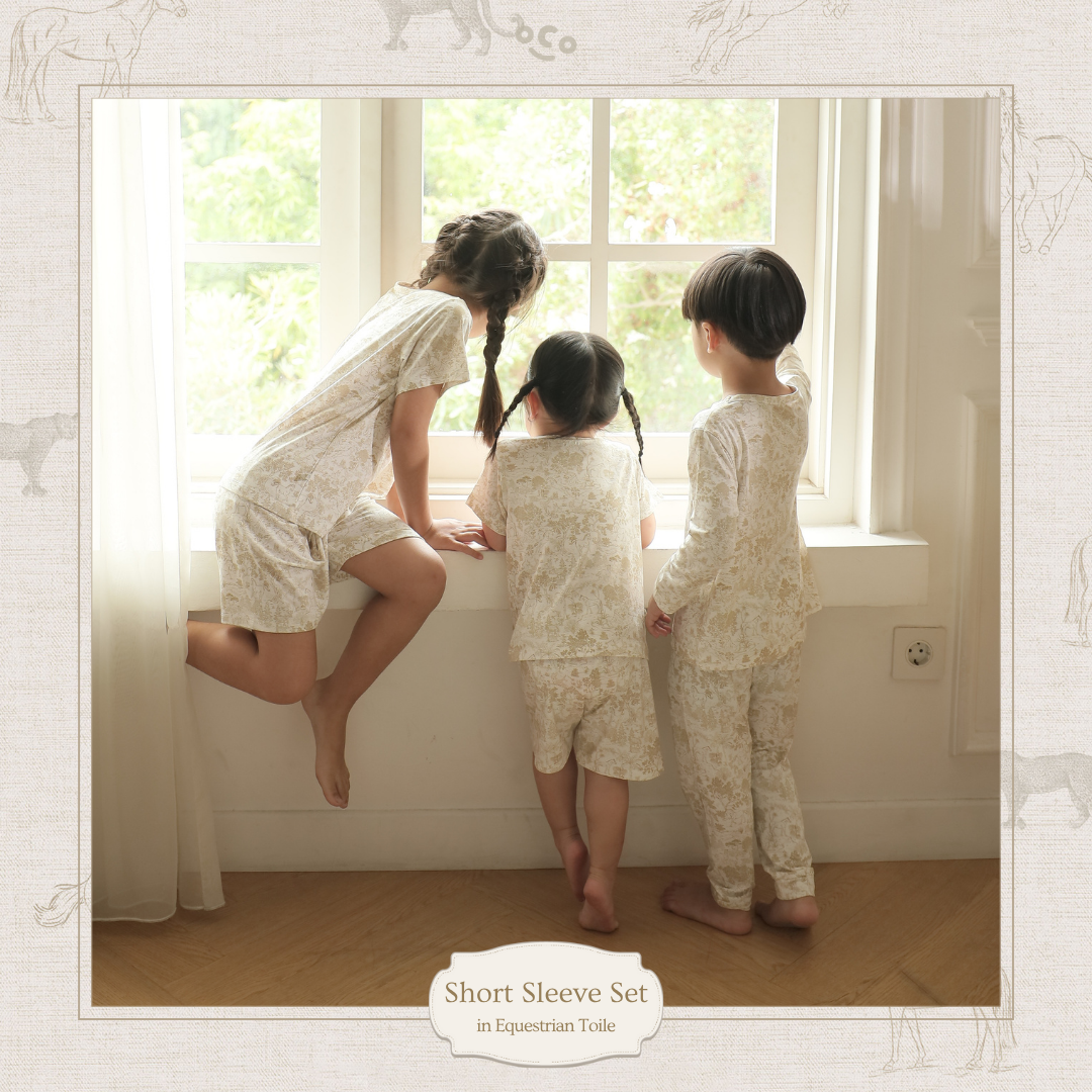 Short Sleeve Set in Equestrian Toile